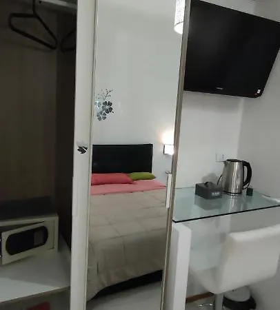 Pensión La Tana Della Volpe La Spezia